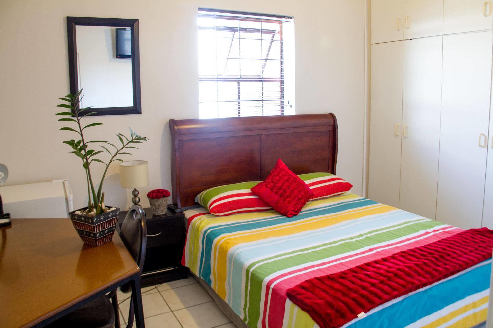 Guest house Shekinah Cape Town