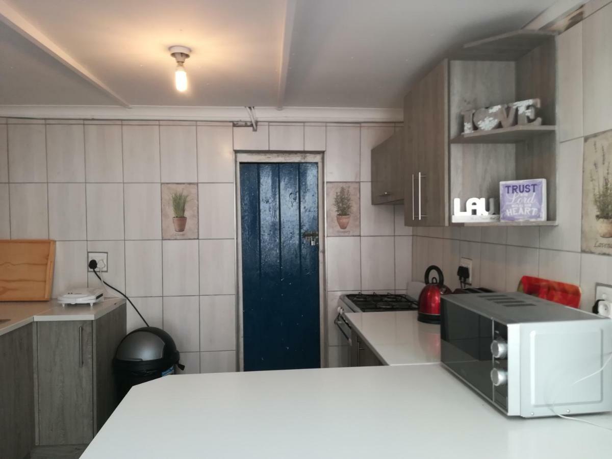 Shekinah 3* Cape Town